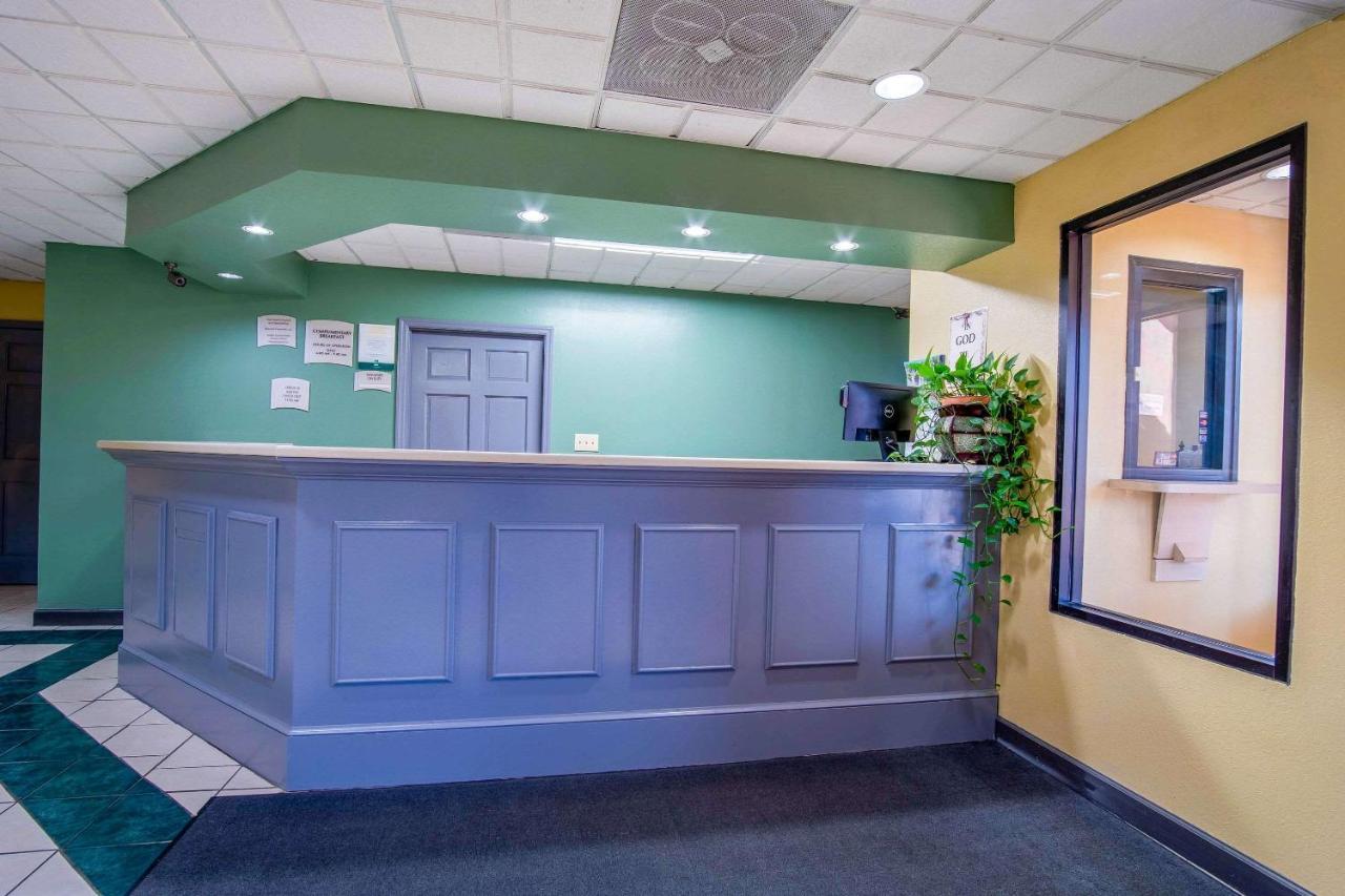Quality Inn West Columbia - Cayce Εξωτερικό φωτογραφία
